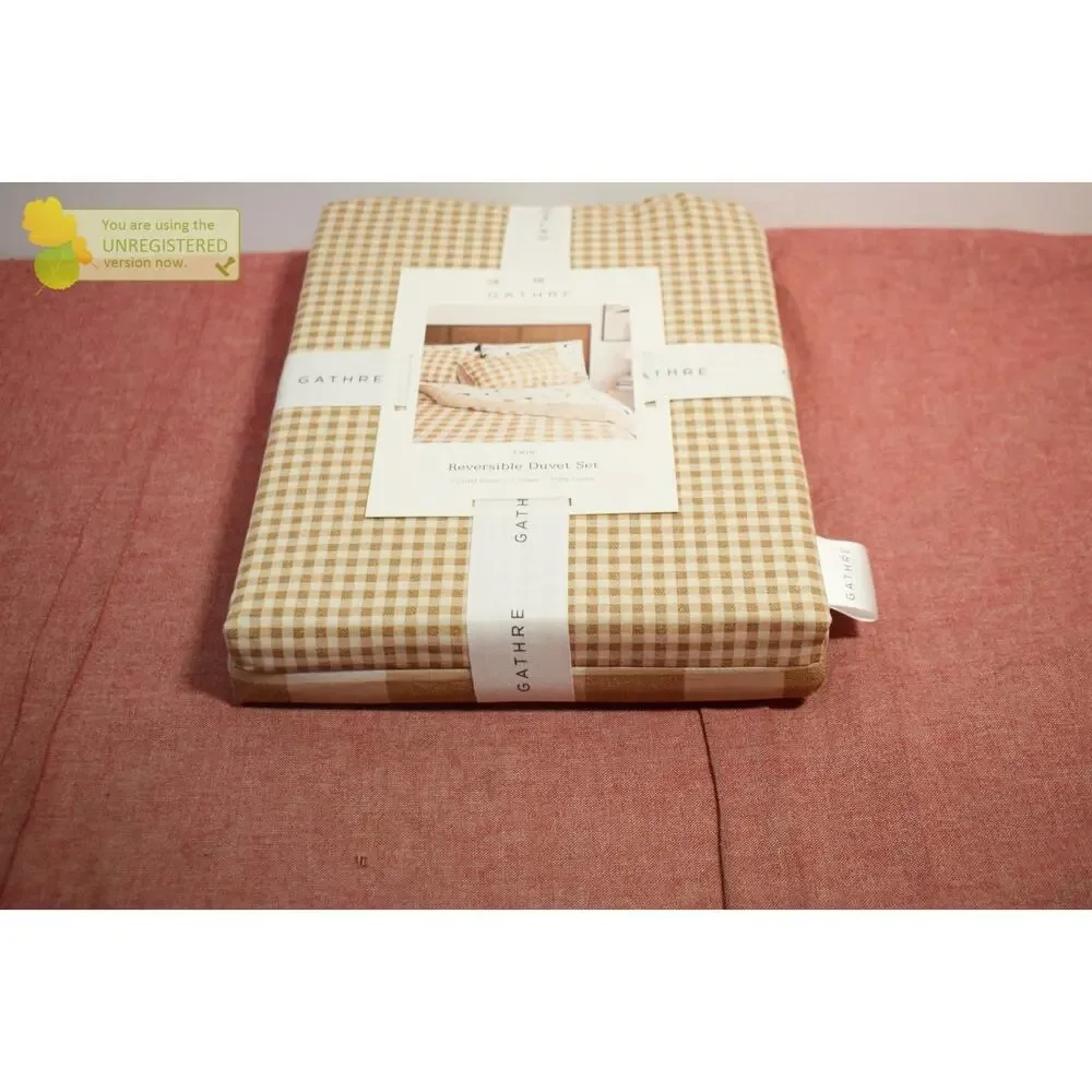 Gathre Khaki Gingham Reversible Duvet Set Twin----